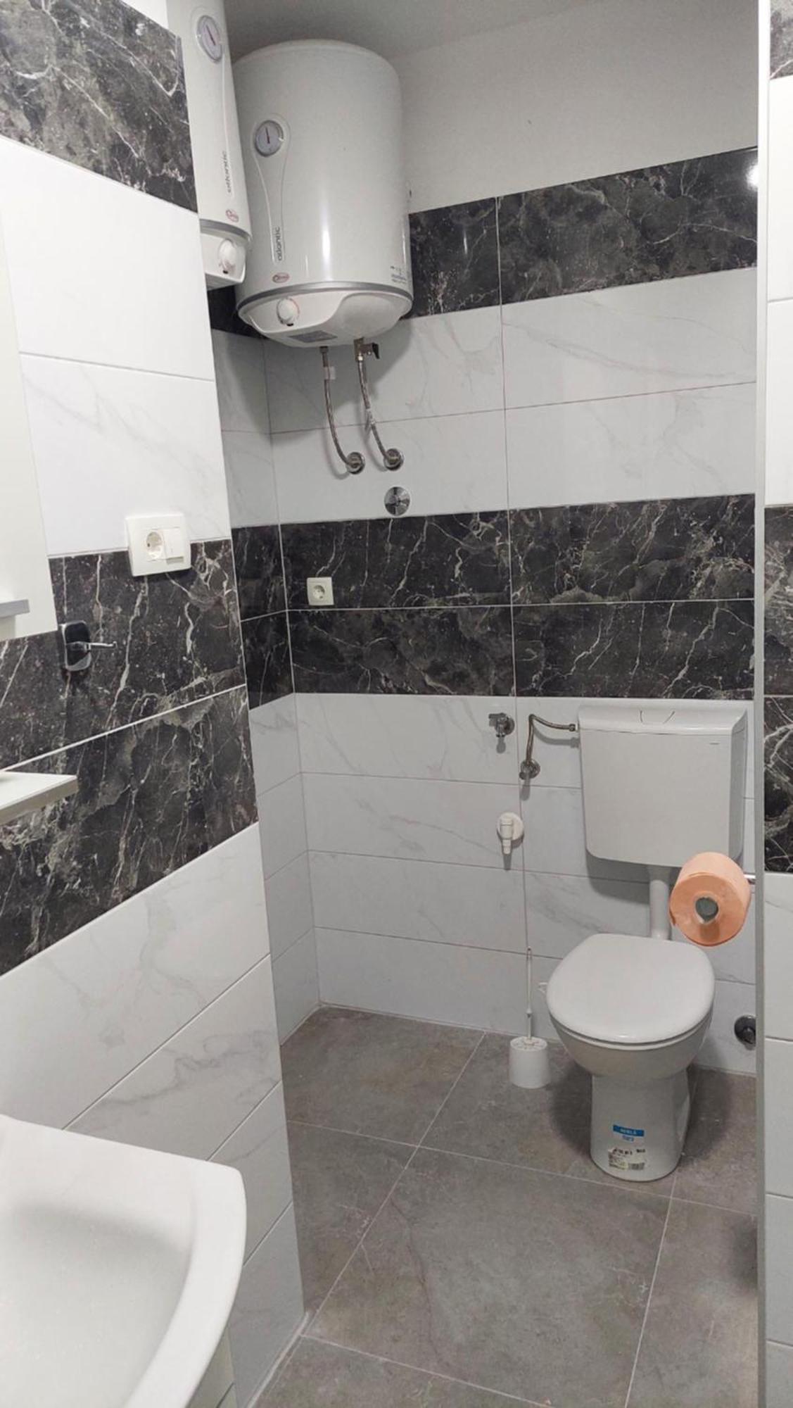 ספליט Room With Private Toilet And Balcony In City Center In Shared Apartment מראה חיצוני תמונה